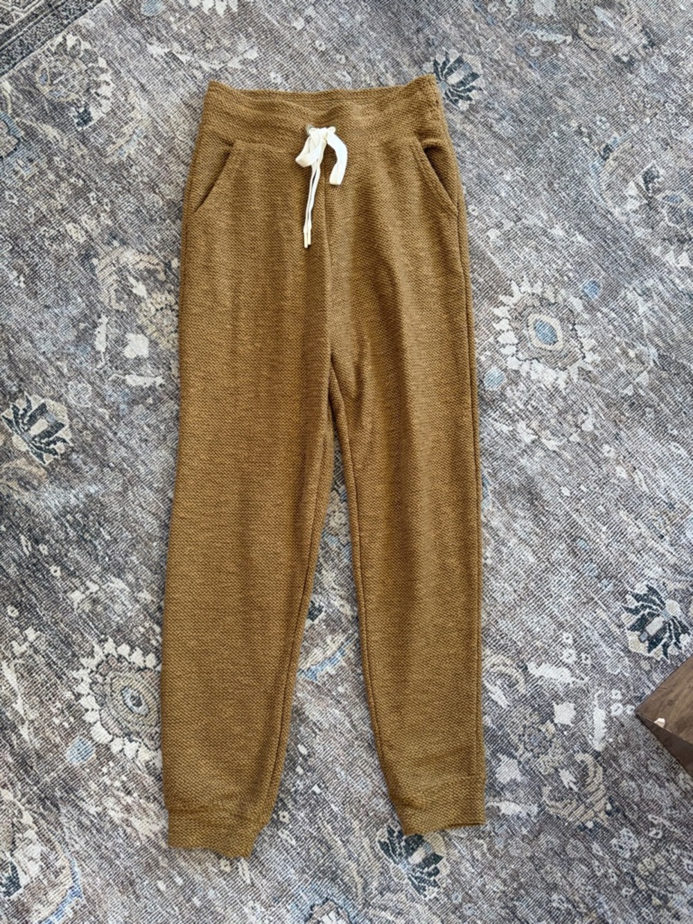 Offline by aerie woven jogger pants size small long NWT